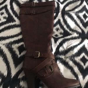 Brown boots